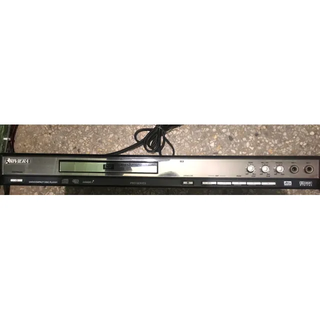 Dvd Riviera Con Control. Usado