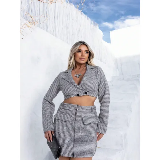 Conjunto Feminino Saia Curta Com Bolso E Blazer Curto