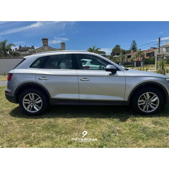Audi Q5 2.0 T Fsi Design 252hp Quattro Tech. Stronic 5p