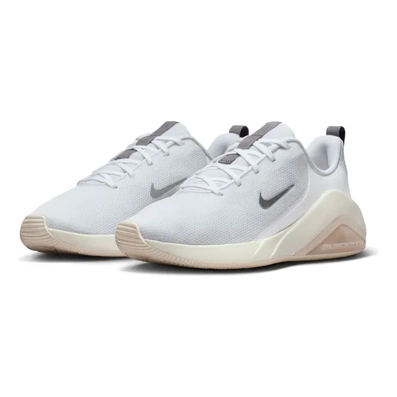 Nike Bella 7 Tenis Blancos De Entrenamiento Para Mujer
