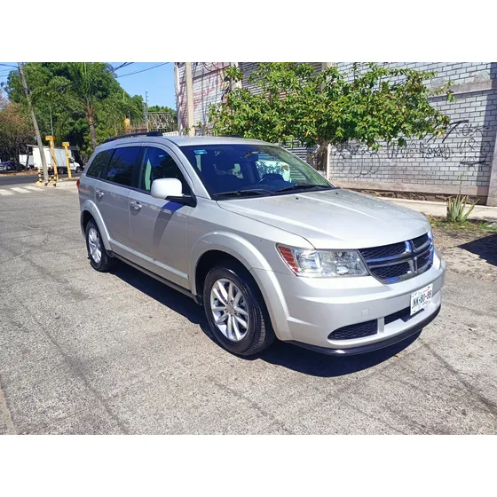 Dodge Journey 2.4 Sxt 7 Pas At