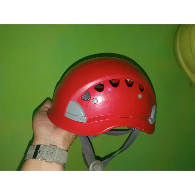 Casco De Rescate