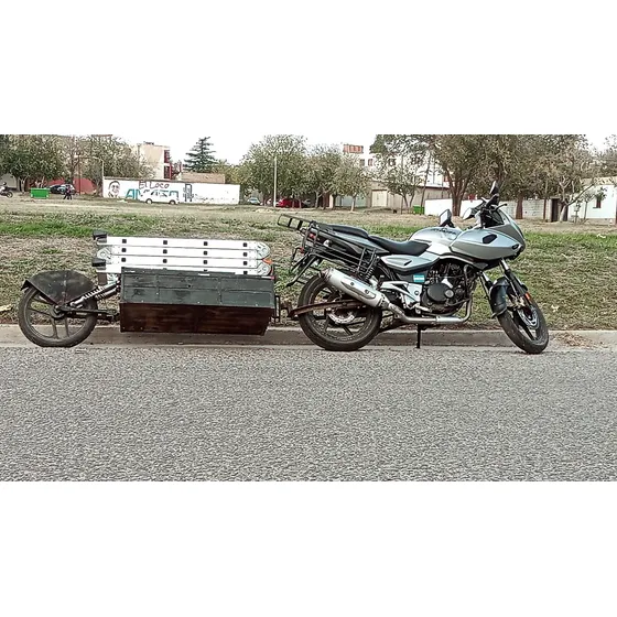 Bajaj Rouser 220f