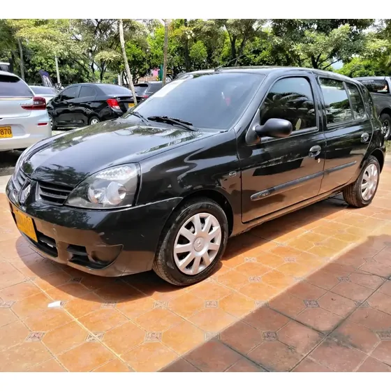 Renault Clio Ii 2013 1.2 Campus