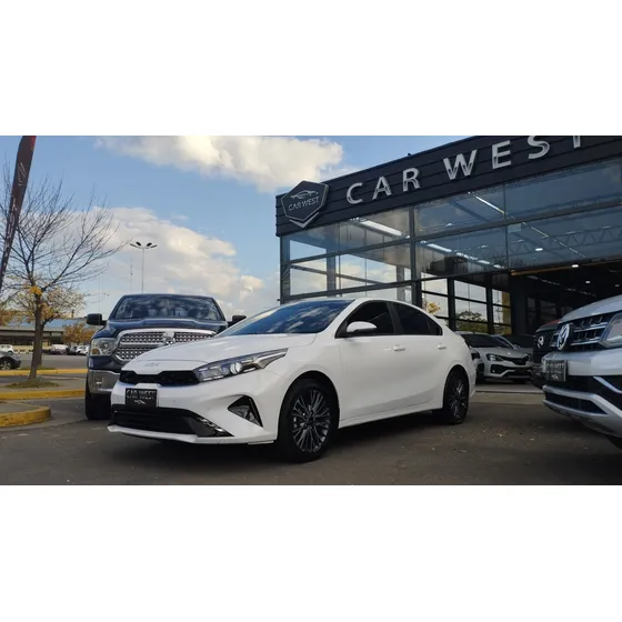 Kia Cerato 2.0 Sx At6