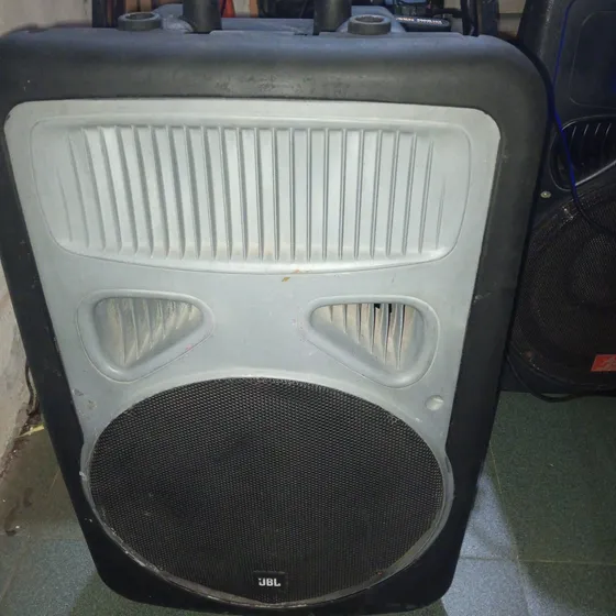 Subwoofer Amplificado Jbl Serie G1 De 15  