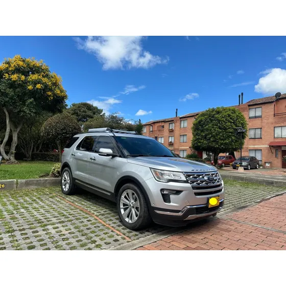 Ford Explorer 2.3 Limited 4x4