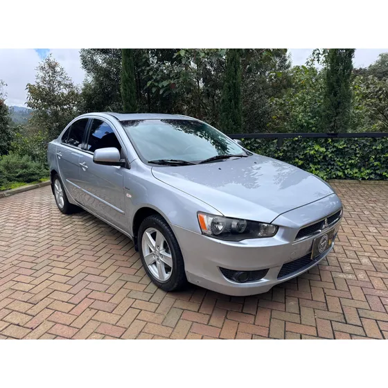 Mitsubishi Lancer 2.0 Avanzado
