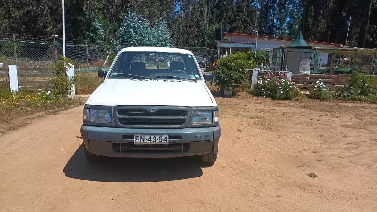 Mazda B 2200 B2200 1997