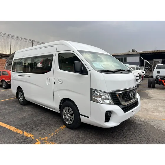 Nissan Urvan 2.5 15 Pas Amplia Aapack Seg Mt