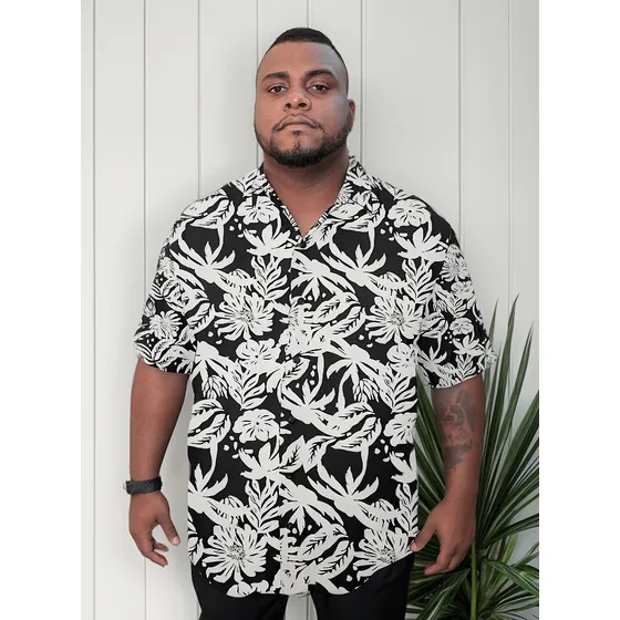 Camisa Plus Size Estampada Viscose Floral Praia Extragrande