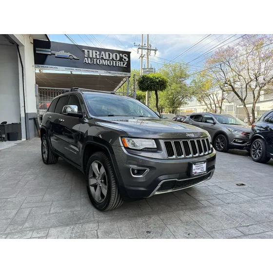 Jeep Grand Cherokee 3.6 Limited Lujo V6 4x2 At