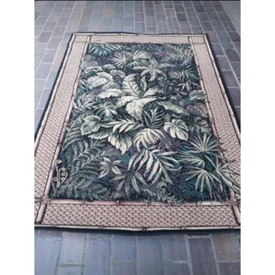Alfombra Tipo Persa Usada 2.32m X 1.56