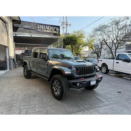 Jeep Gladiator 3.6 Mojave 4x4 At