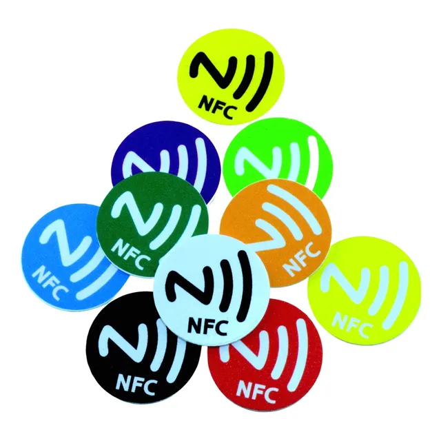 Disco Moeda Nfc Ntag 215 Pcv 25mm + Adesivos  X 10pçs - Full
