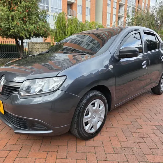 Renault Logan 2017 1.6 Authentique