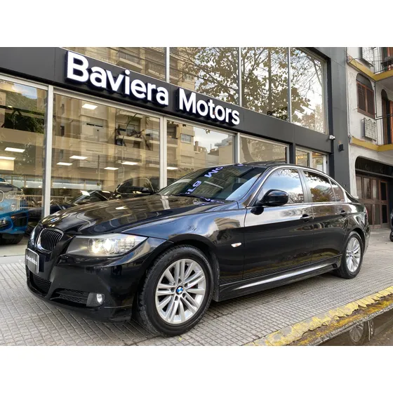 Bmw Serie 3 2.5 325i Sedan Executive Automática