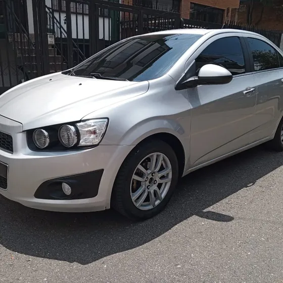 Chevrolet Sonic 2017 1.6 Lt 4 P Automática
