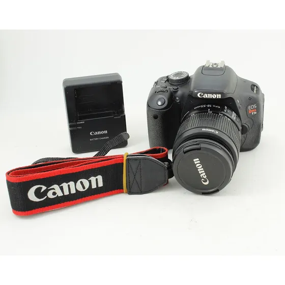 Camara Canon Eos Rebel T3i Con Lente 18-55 Is Negro