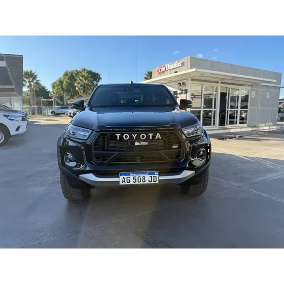 Toyota Hilux 2.8 Dc 4x4 Tdi Gr-s Iv At6