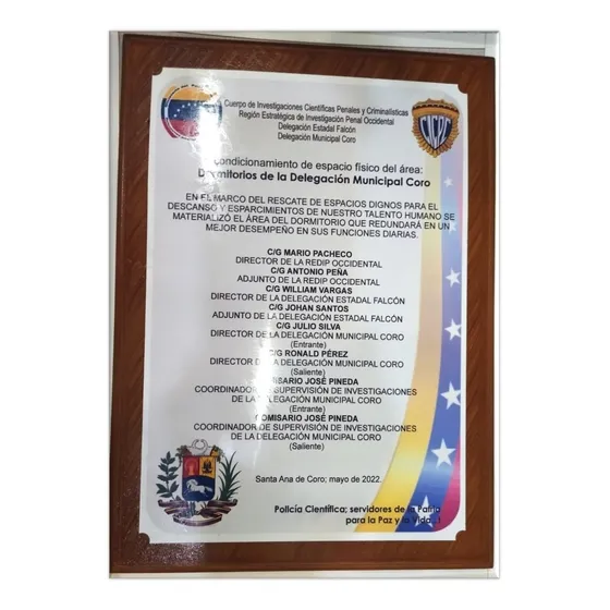 Elaboración De Placas Fotograbadas De Reconocimiento 1030