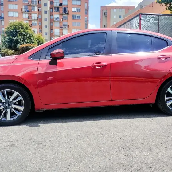 Nissan Versa 2021 1.6 Advance