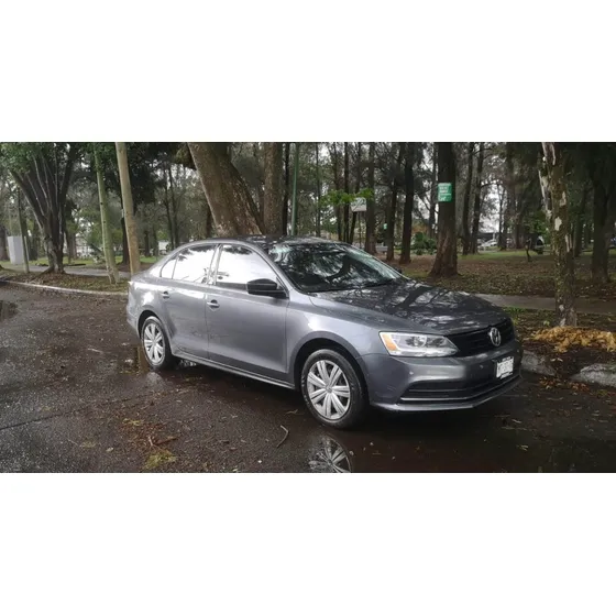 Volkswagen Jetta 2.0 Tiptronic At