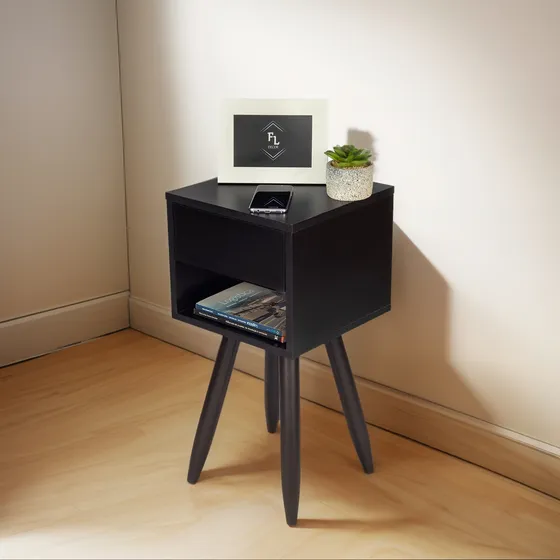 Mesa De Cabeceira Preta 30cm Nicho Retrô Pés Palito Quarto