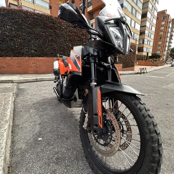 Ktm 890 Adventure. Modelo 2021. 23.000 Kms