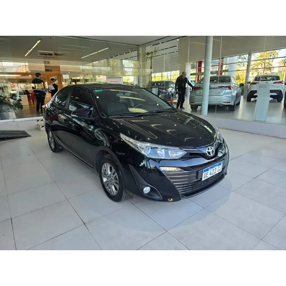 Toyota Yaris 1.5 107cv Xls Sedan