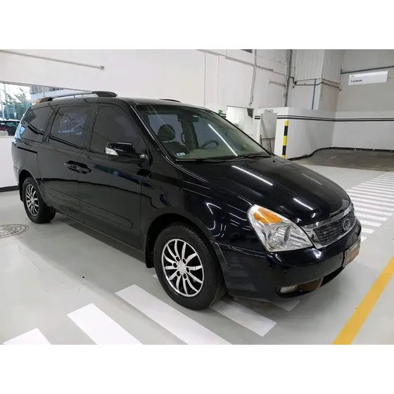 Kia Carnival 3.8 Ex V6 24v Gasolina 4p Automatico