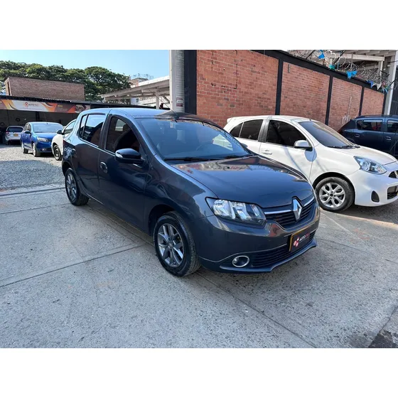 Renault Sandero 1.6 Polar