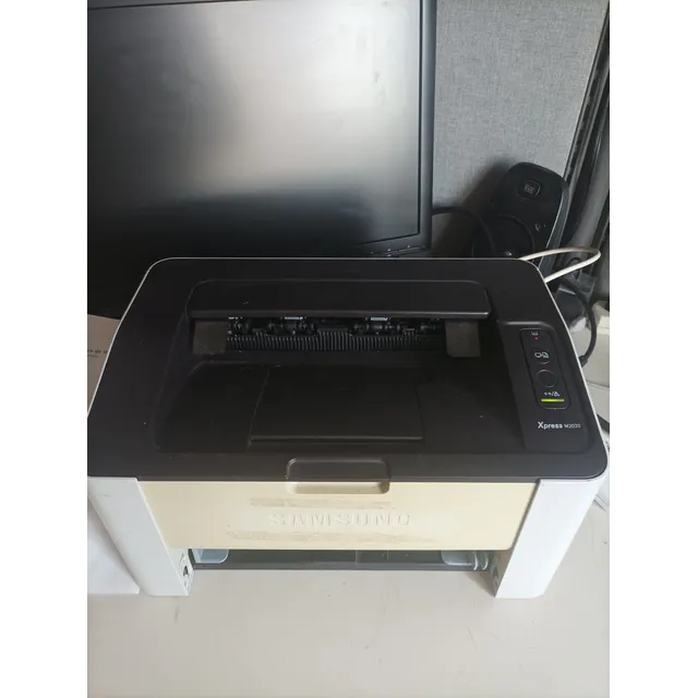 Impresora Laser Samsung Xpress M2020 Toner Bajo Funcional Blanco