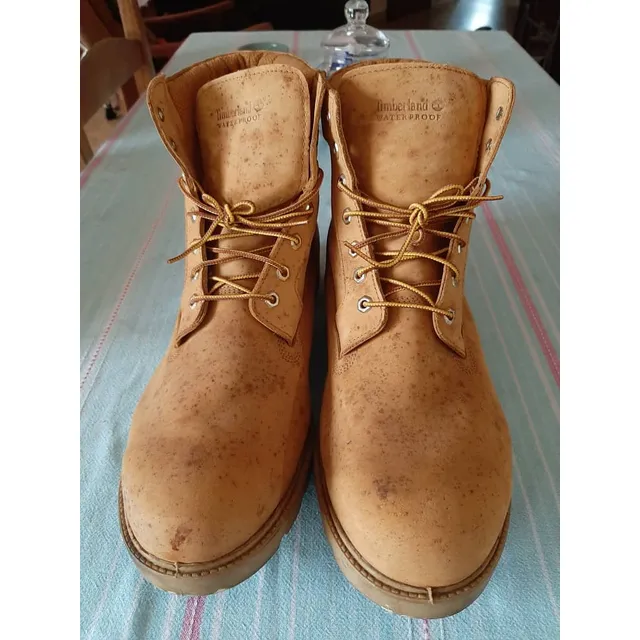 Botas Timberland Para Caballero Nuevas Pero Manchadas.