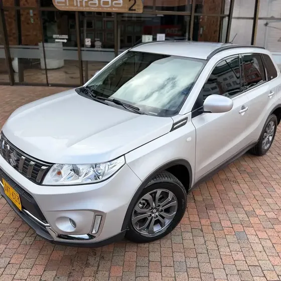 Suzuki Vitara Live 2022 1.6 Live 4*2 Automatica