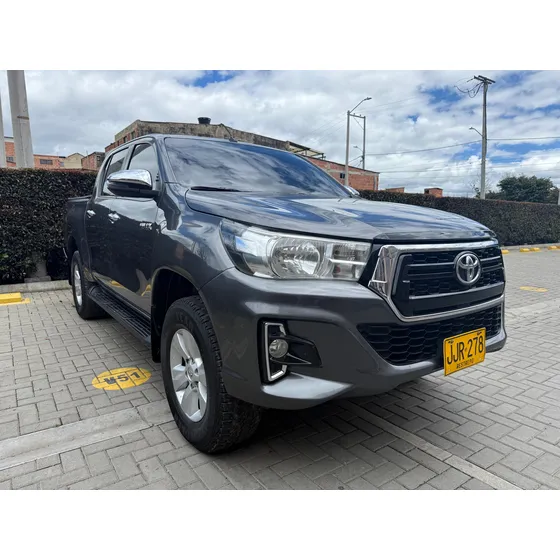 Toyota Hilux 2.8
