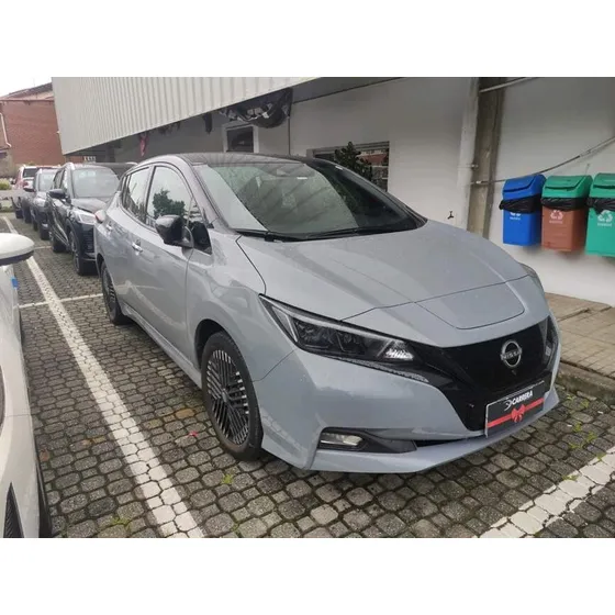 Nissan Leaf B12p 40 Elétrico