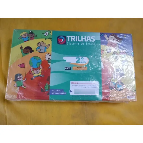 Trilhas Sistema De Ensino 2 Ano ( Kit Do Professor Bncc).