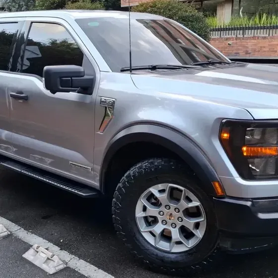 Ford F-150 2023 3.3 Xlt