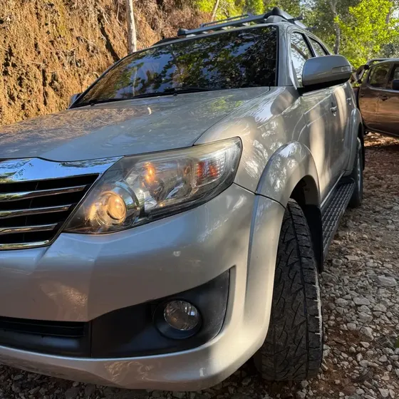 Toyota Fortuner 2013 2.7l 4x2