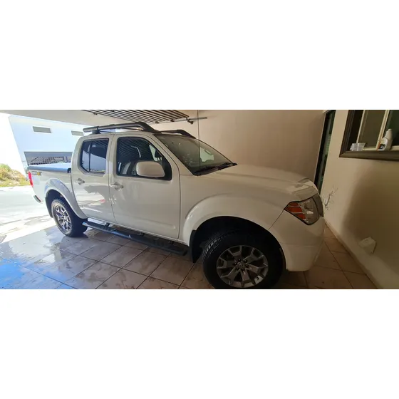 Nissan Frontier 4.0 Pro-4x V6 4x2 At
