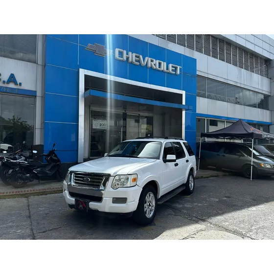 Ford Explorer Eddie Bauer