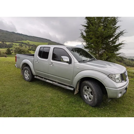 Nissan Navara 2.5 High Lujo