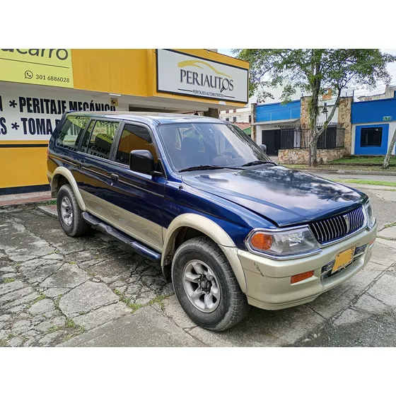 Mitsubishi Nativa 3.0 Gls
