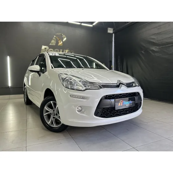 Citroën C3 1.2 Pure Tech Flex Attraction Manual