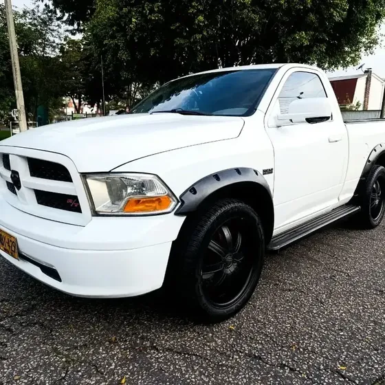 Dodge Ram 2012 5.7 1500 Slt 4x2
