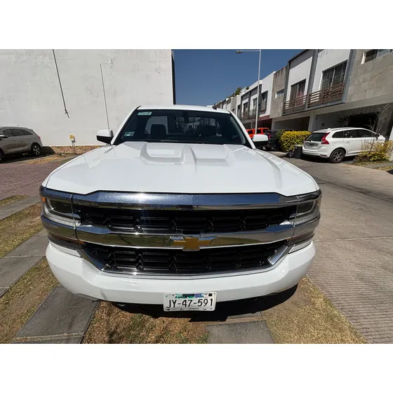 Chevrolet Silverado Silverado 1500 Ls Cab Regular At