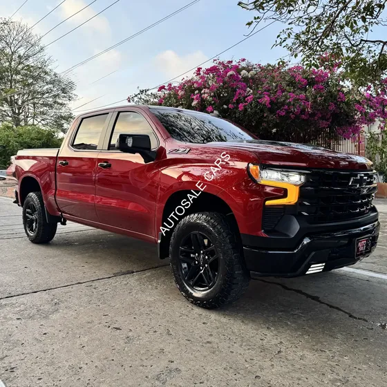 Chevrolet Silverado 2024 5.3 Z71 4x4 At
