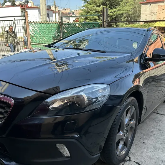 Volvo V40 2015 Cross Country