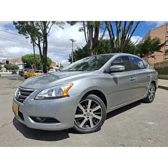 Nissan Sentra 1.8 B17 Exclusive